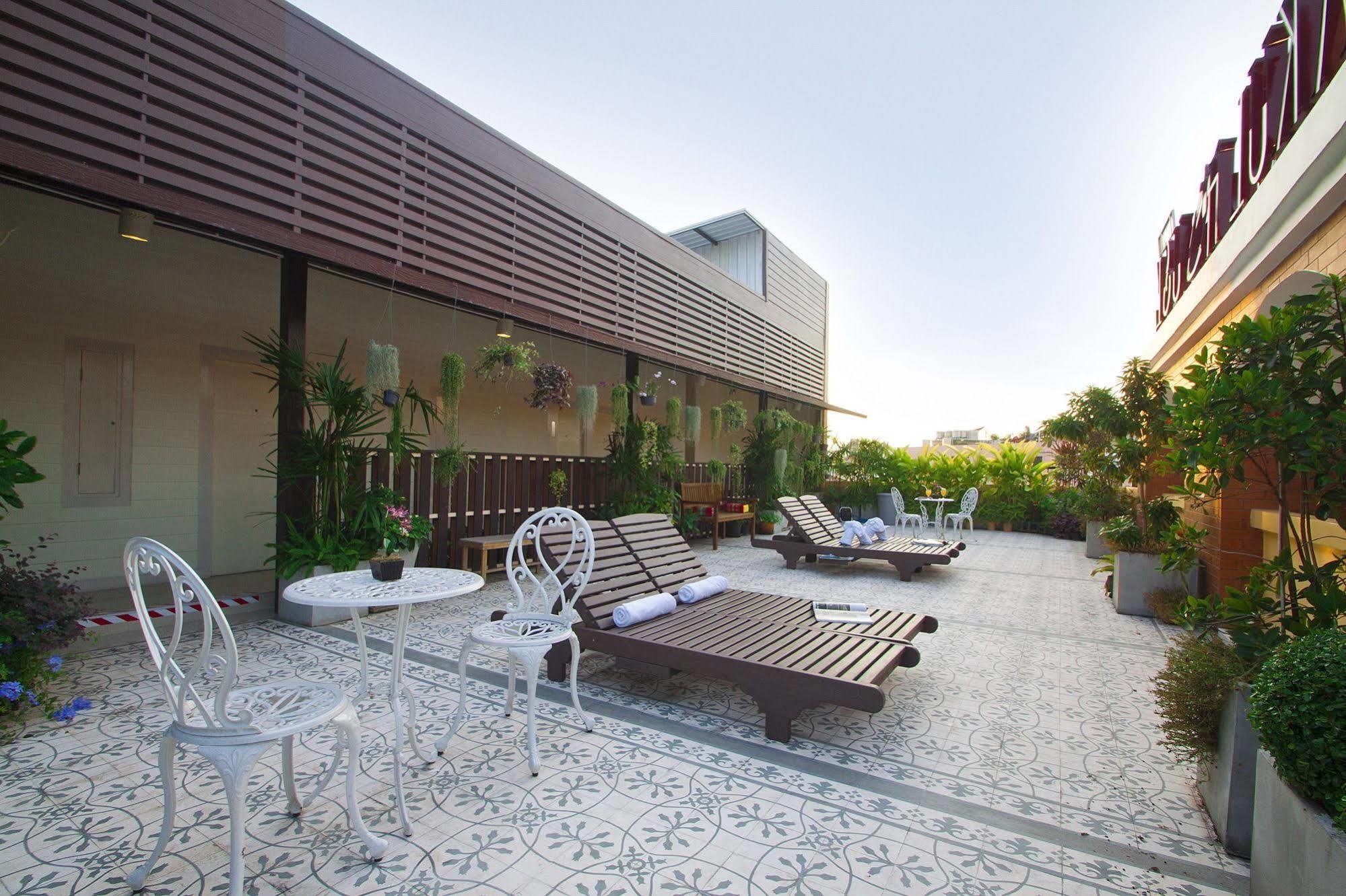 Sakul House Hostel Bangkok Ngoại thất bức ảnh