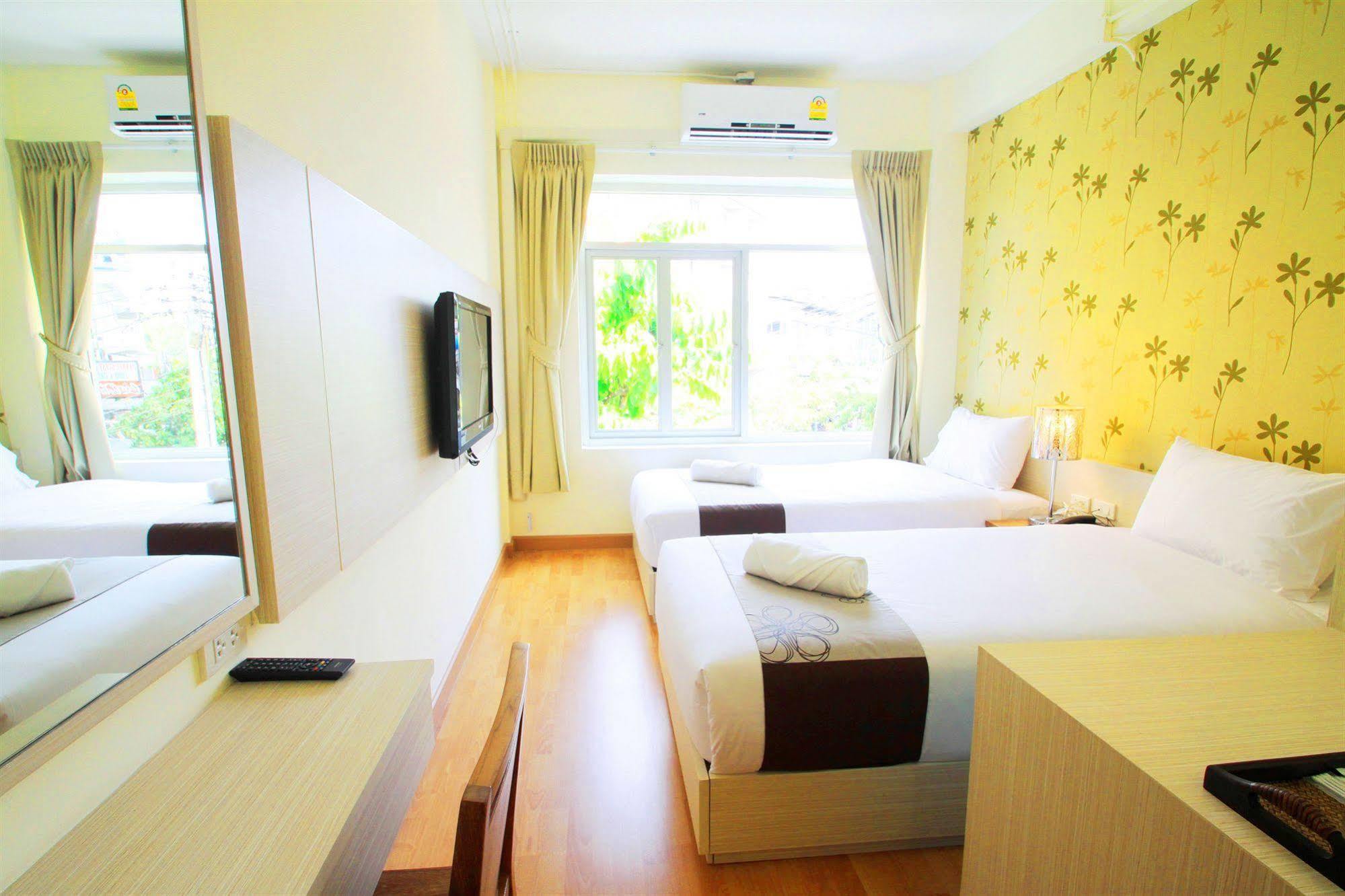 Sakul House Hostel Bangkok Ngoại thất bức ảnh